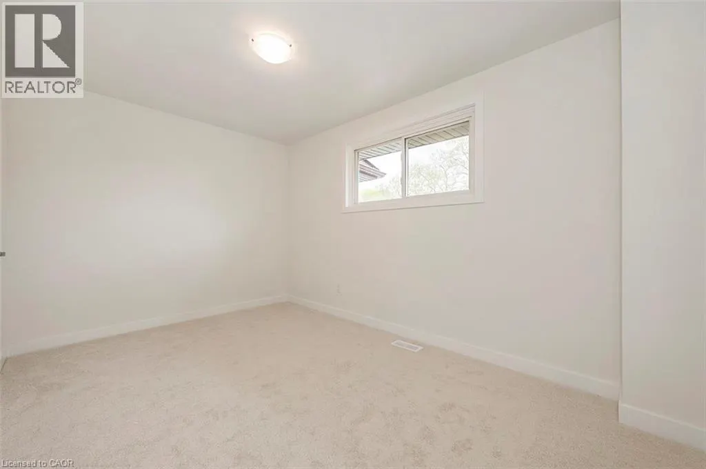 73 WOODMAN Drive N