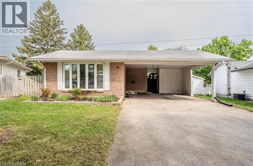 38 JAY Court Unit# UPPER, #UPPER