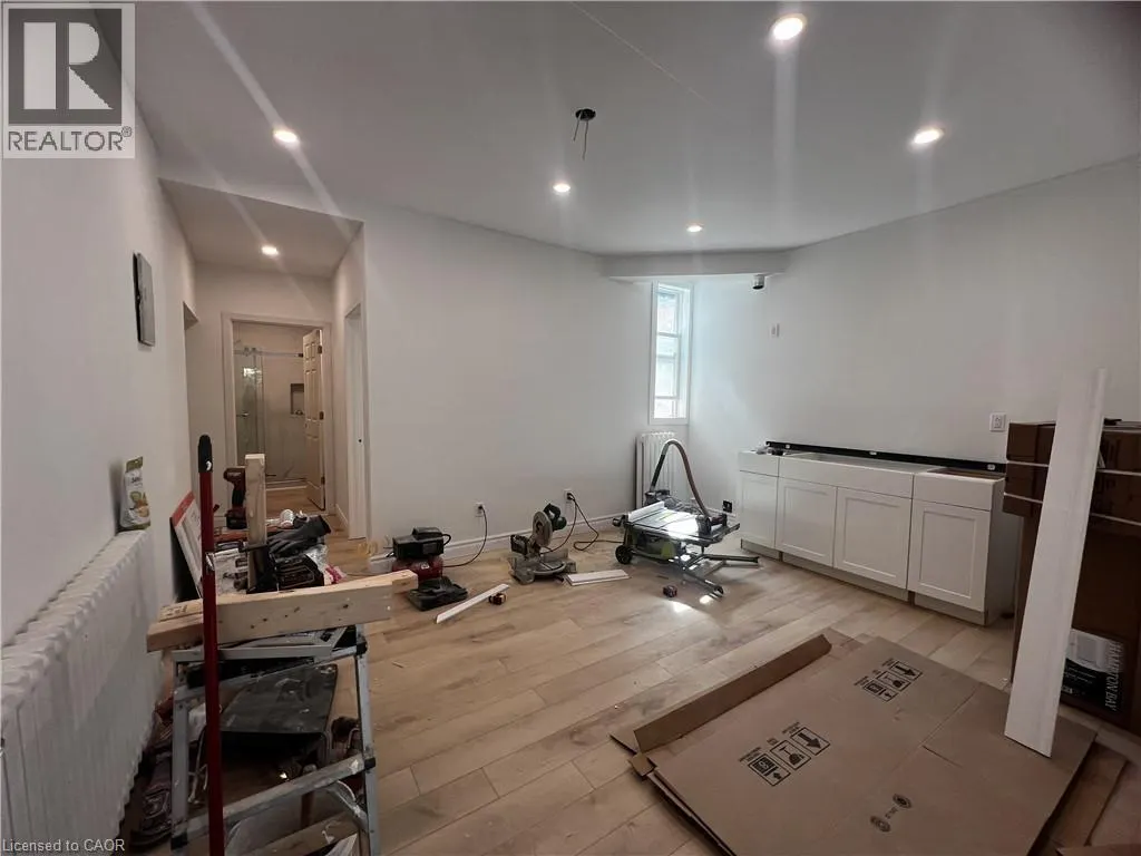 804A ST CLAIR Avenue W Unit# 102, #102