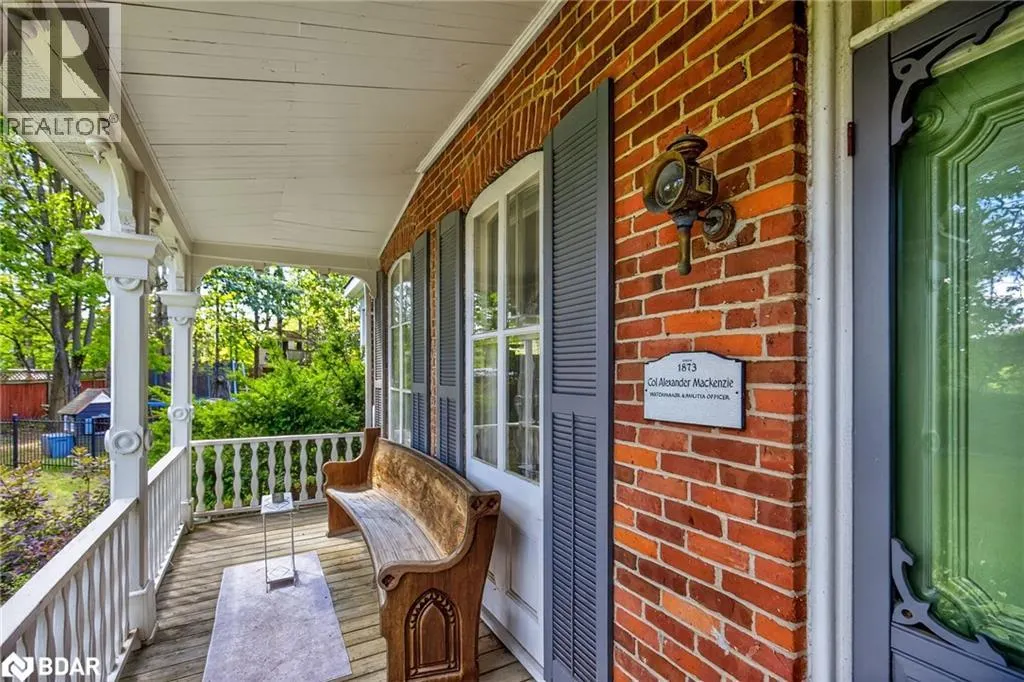 126 LETITIA Street