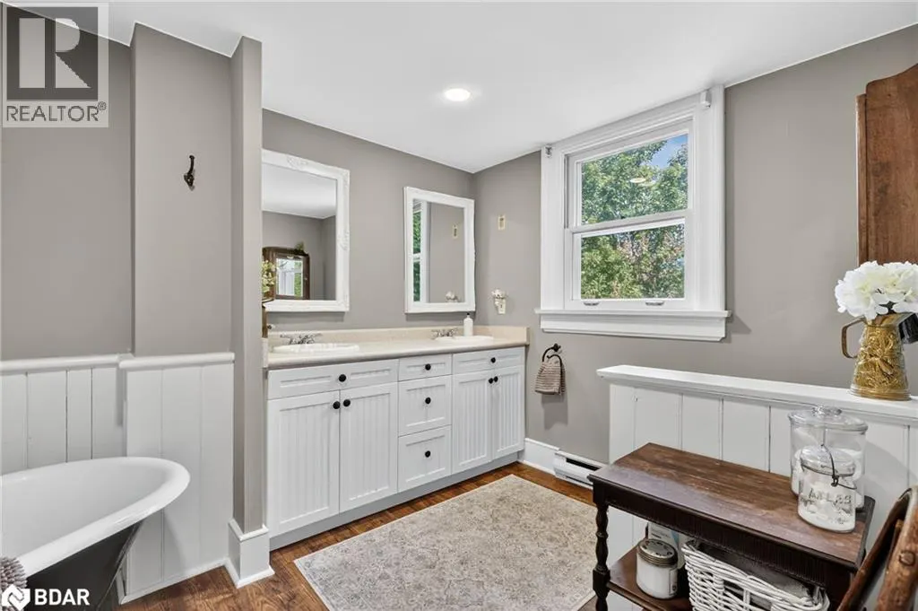 126 LETITIA Street