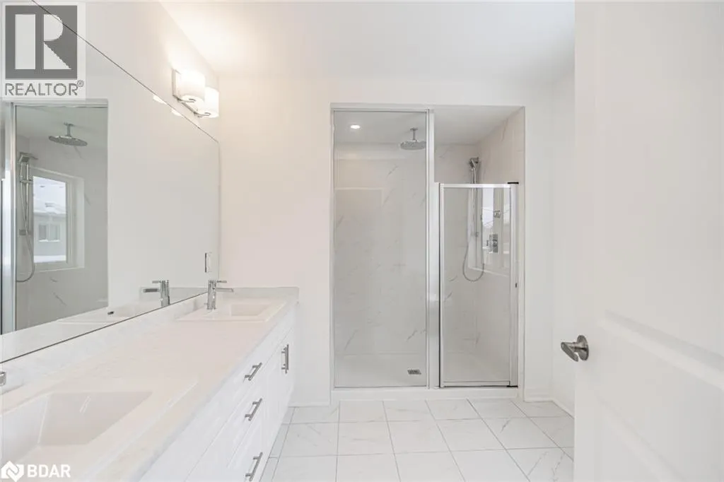 112 WEST OAK Trail