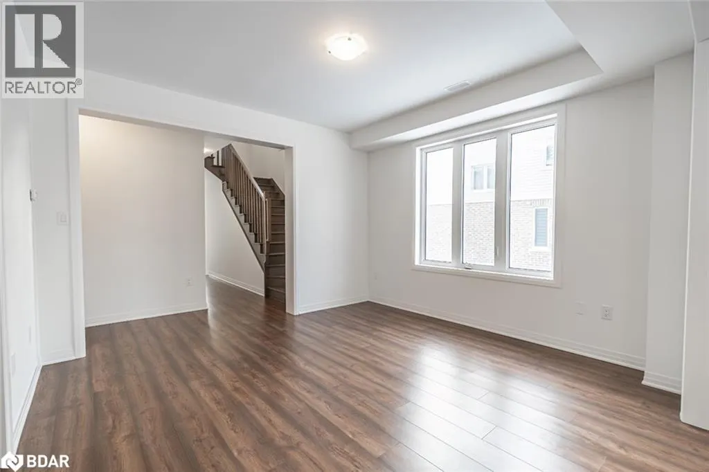 112 WEST OAK Trail