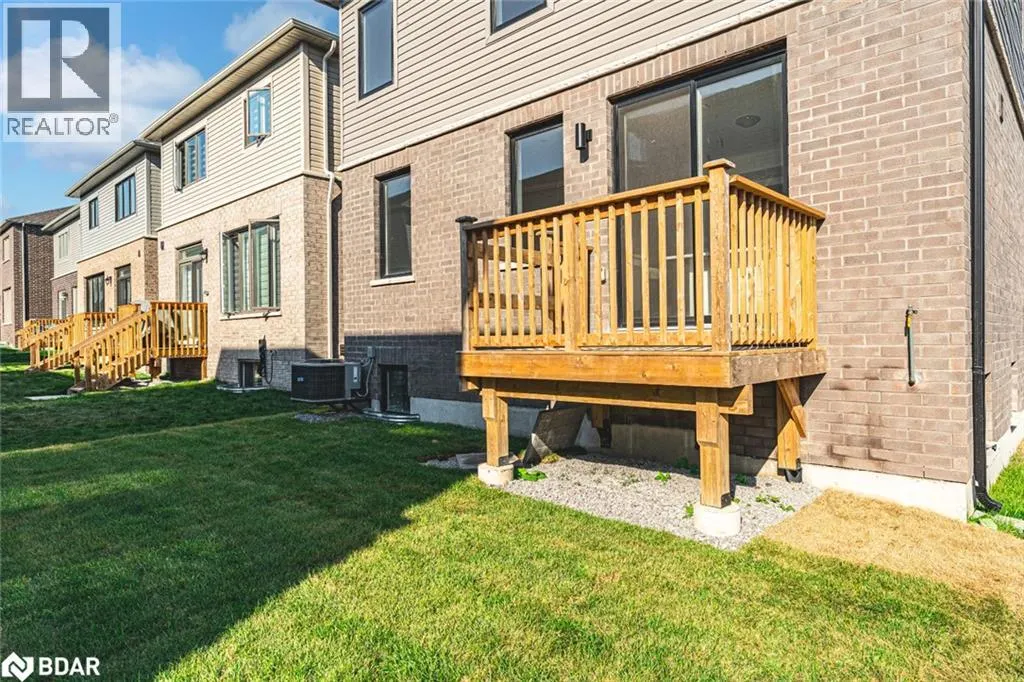112 WEST OAK Trail