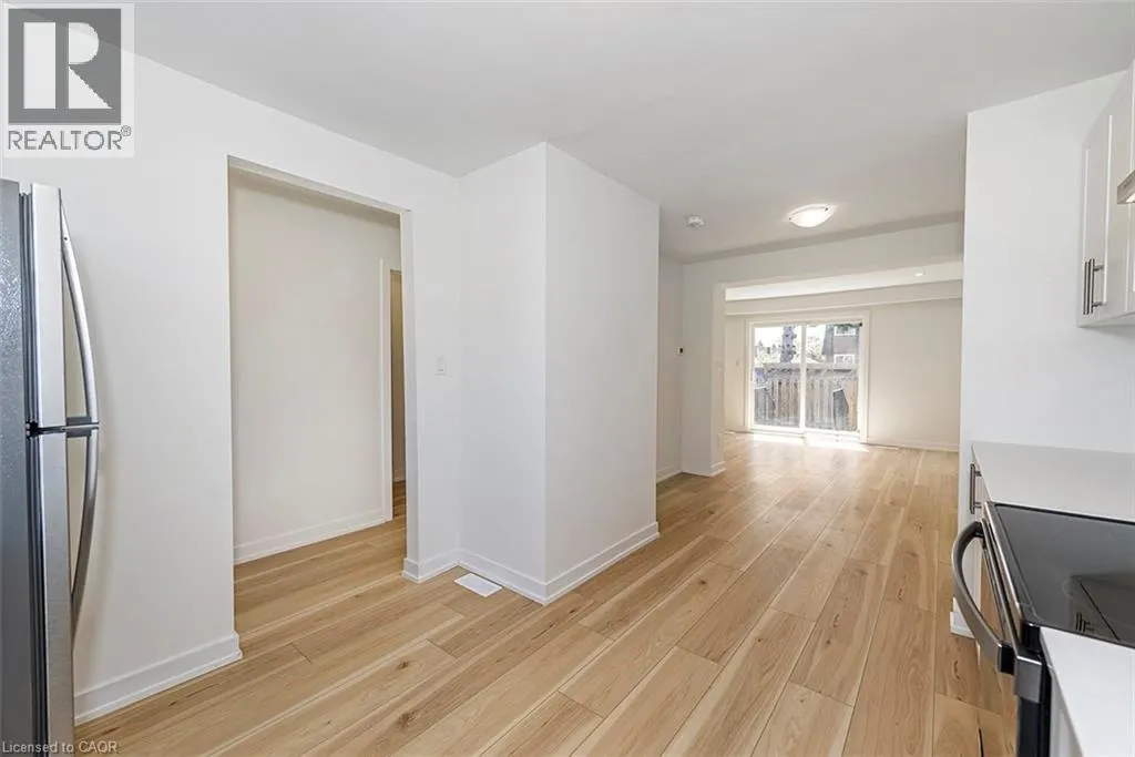 20 ANNA CAPRI Drive Unit# 8, #8