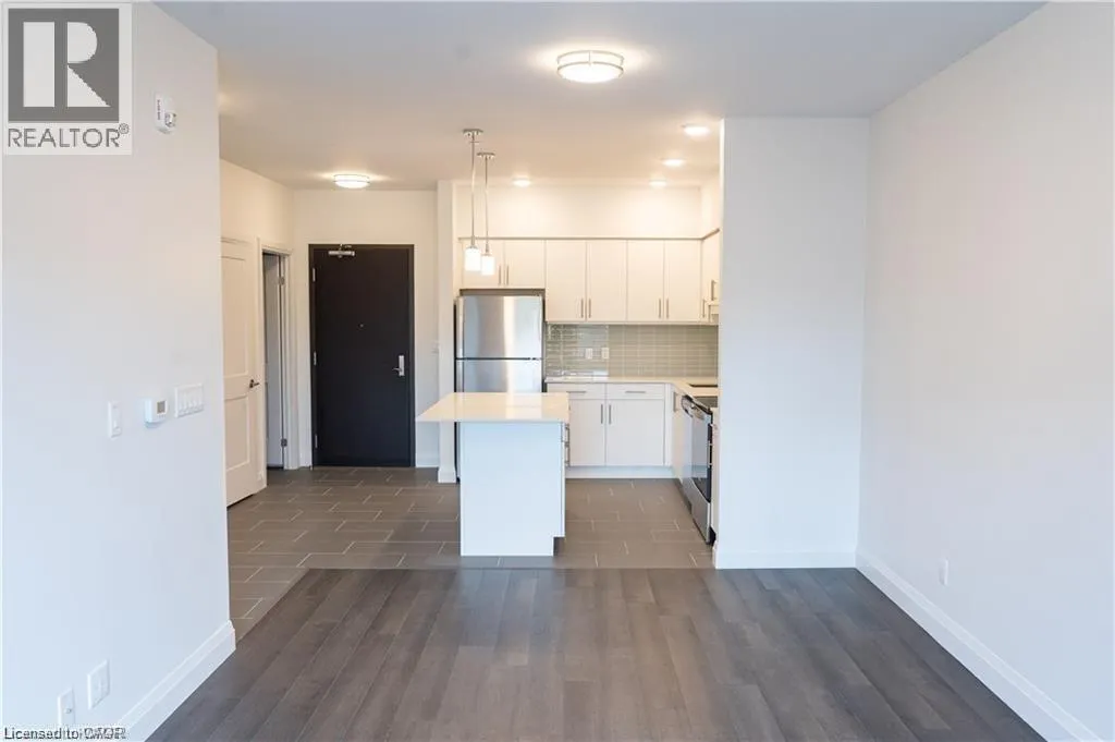 399 QUEEN Street S Unit# 206, #206