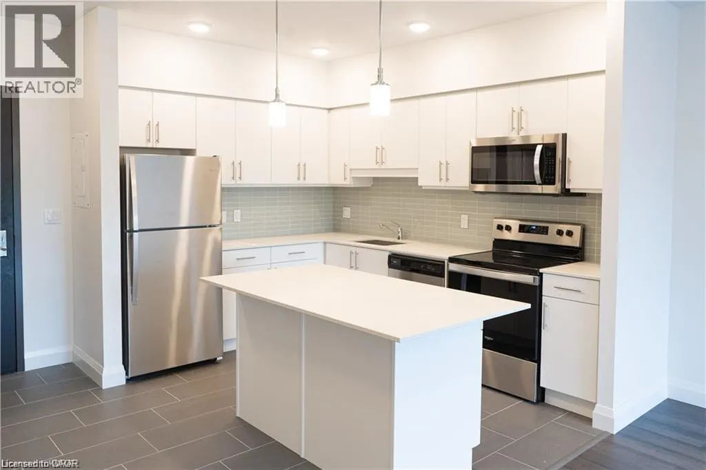 399 QUEEN Street S Unit# 206, #206