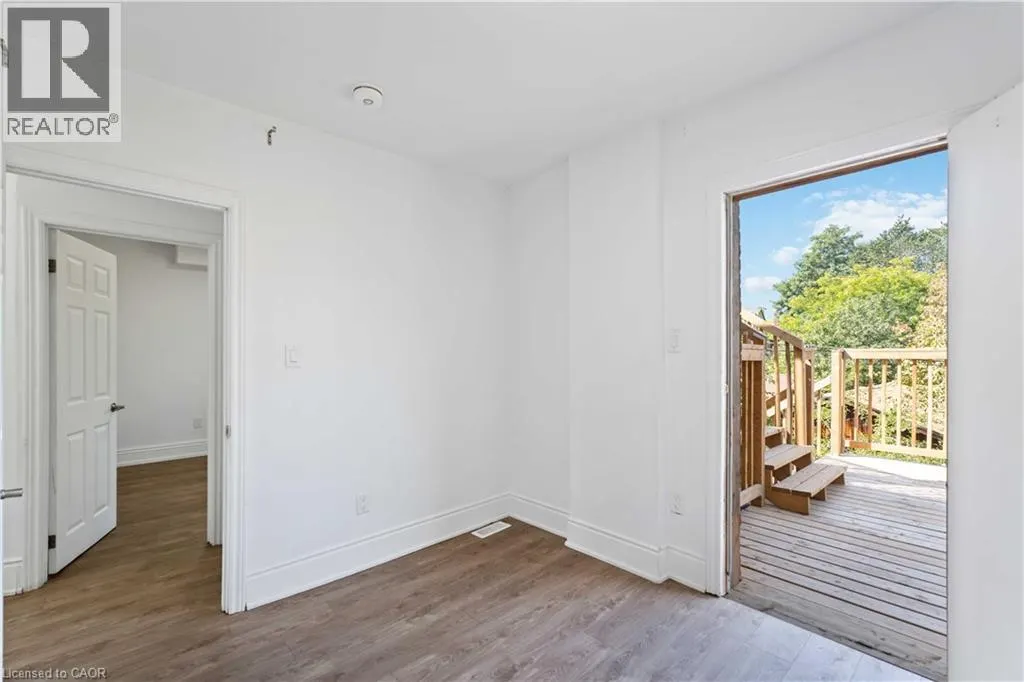 110 MYRTLE Avenue Unit# 3, #3