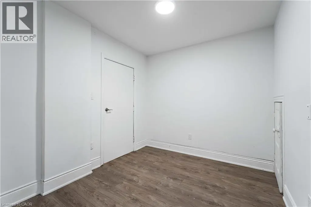 110 MYRTLE Avenue Unit# 3, #3