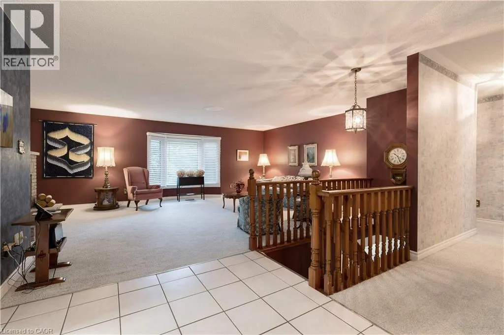 43 ACREDALE Drive