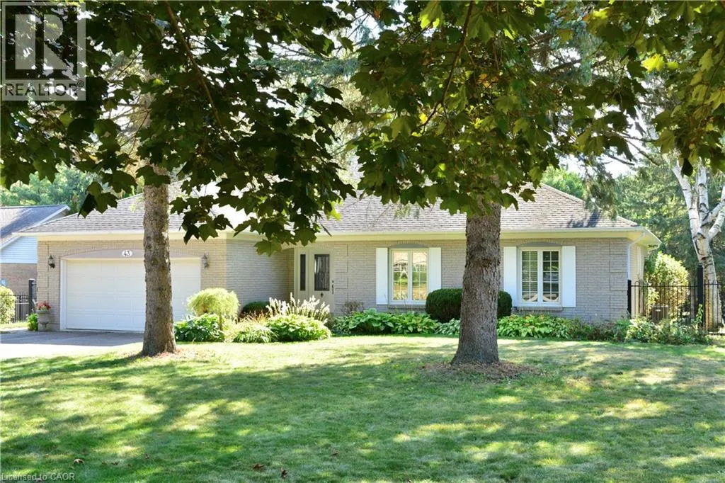 43 ACREDALE Drive
