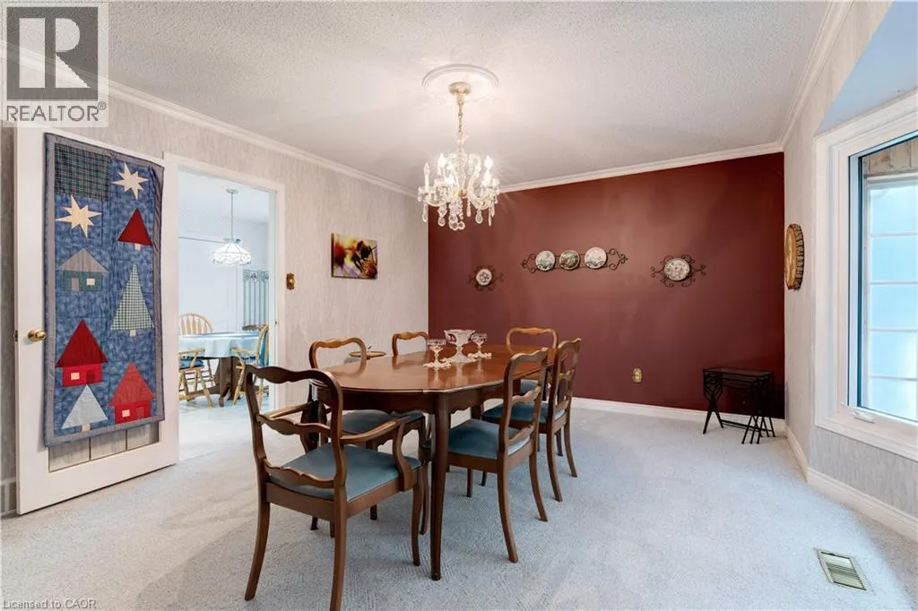 43 ACREDALE Drive