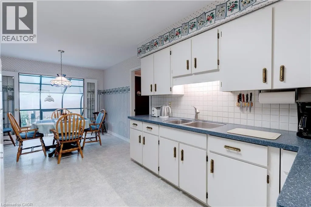 43 ACREDALE Drive