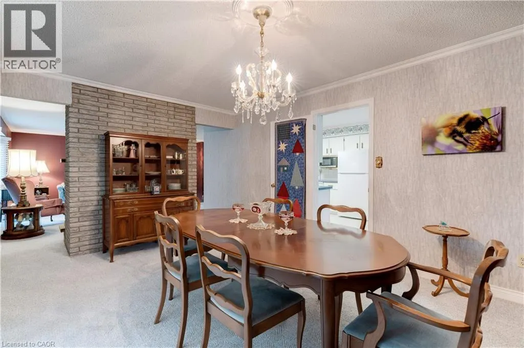 43 ACREDALE Drive