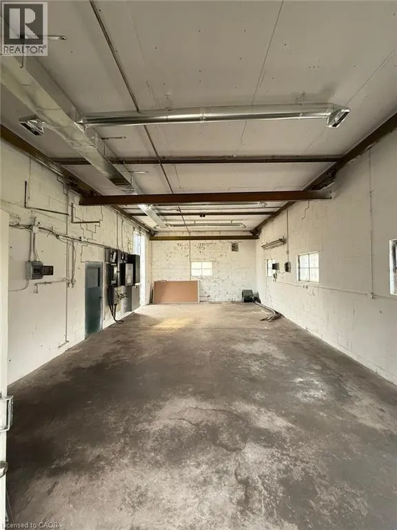 8 MUNCH Avenue