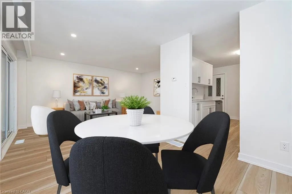 1444 UPPER OTTAWA Street Unit# 15, #15