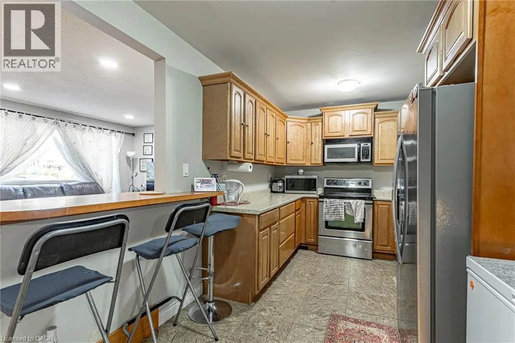 1235 TOUKAY Crescent