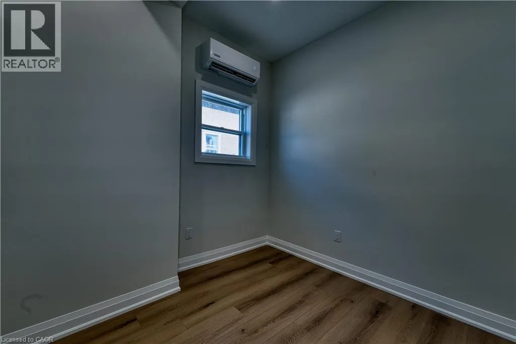 53 ONTARIO Road Unit# 105, #105