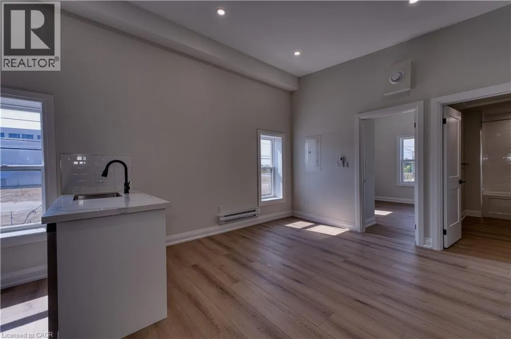 53 ONTARIO Road Unit# 110, #110