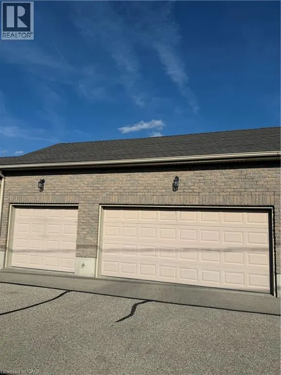 667 SOUTHWOOD Way Unit# 2, #2