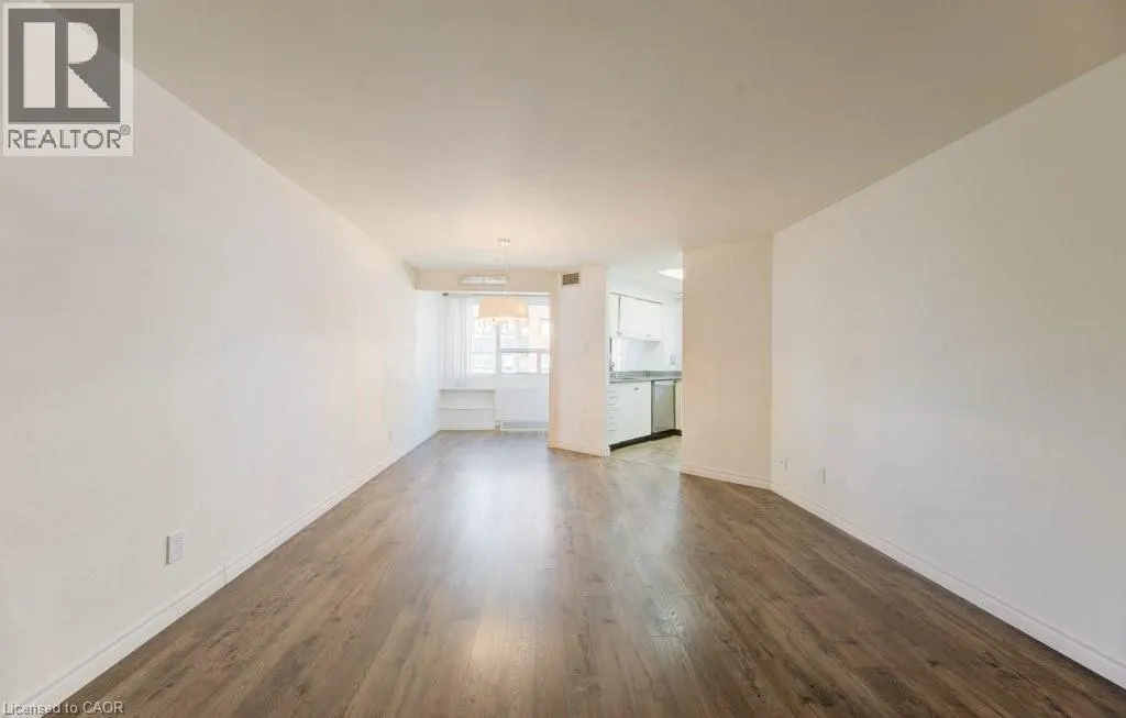 20 ELLEN Street E Unit# 405, #405