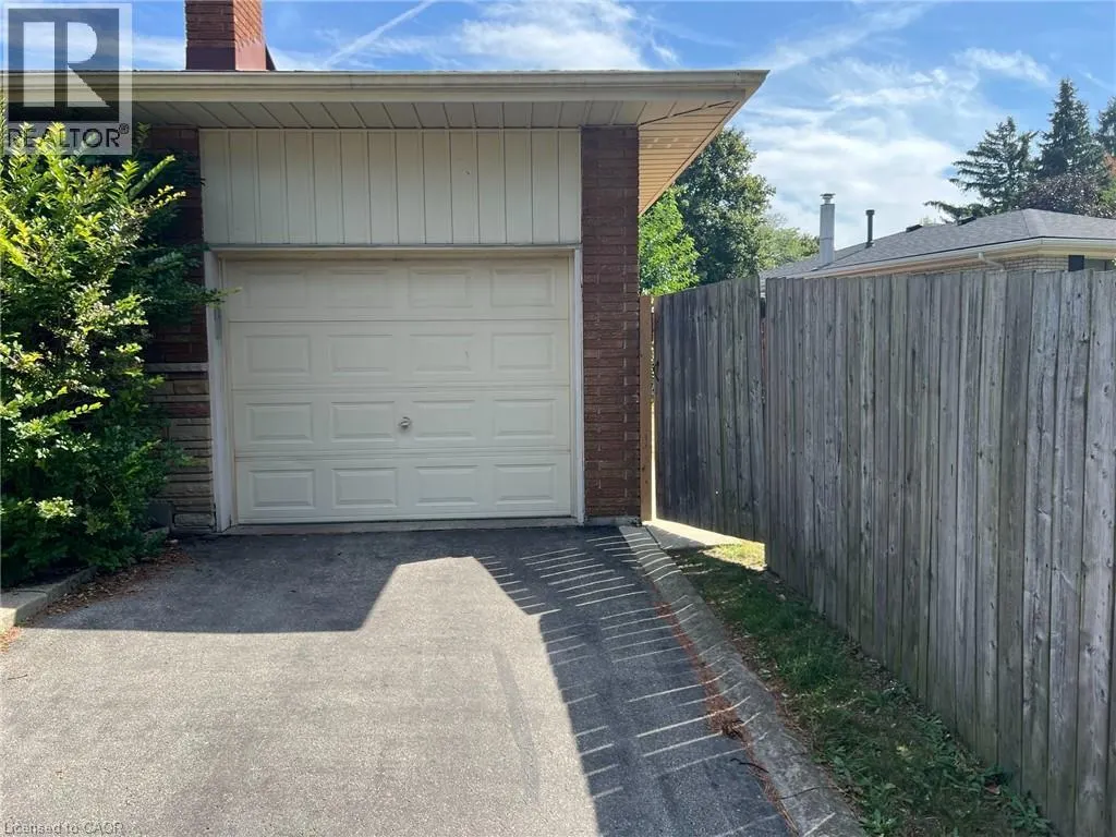 3 CAMBRIA Court Unit# LOWER, #LOWER