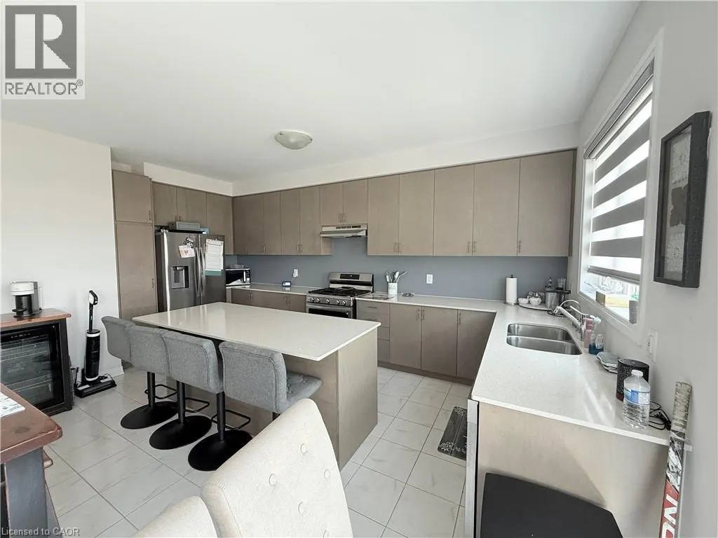 30 MILDRED GILLIES Street E