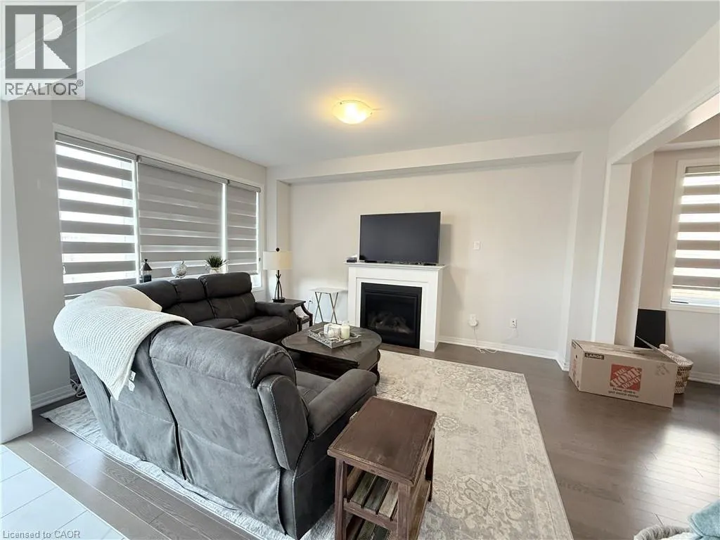 30 MILDRED GILLIES Street E
