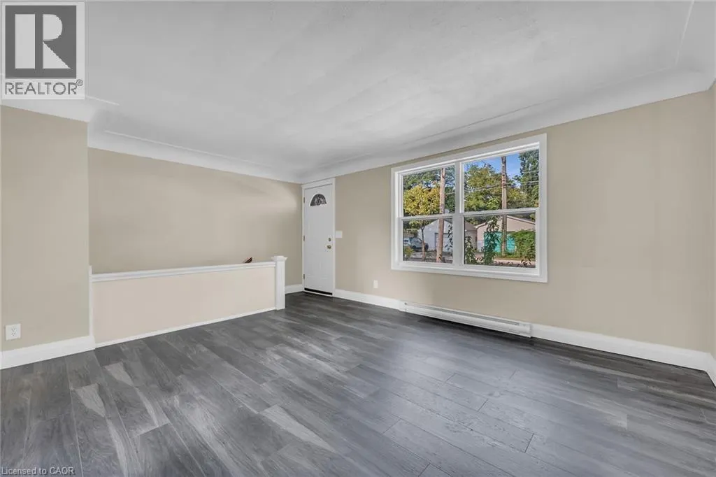 36 MACKLIN Street N