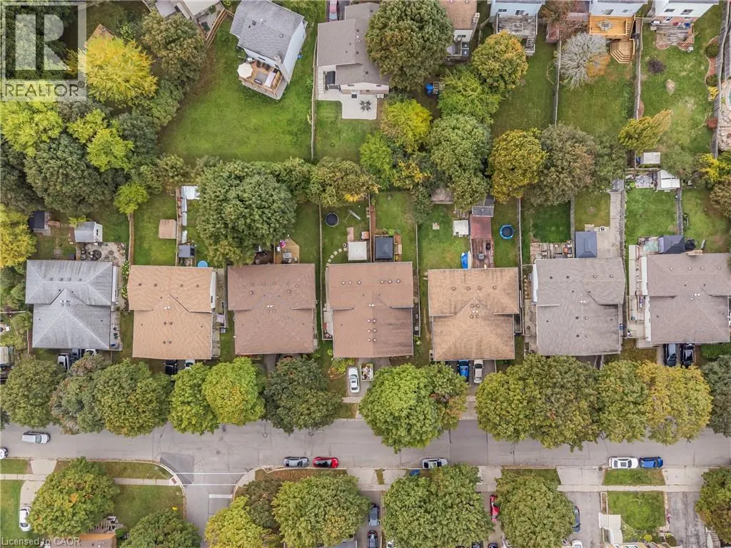73 NORTHVIEW HEIGHTS Drive