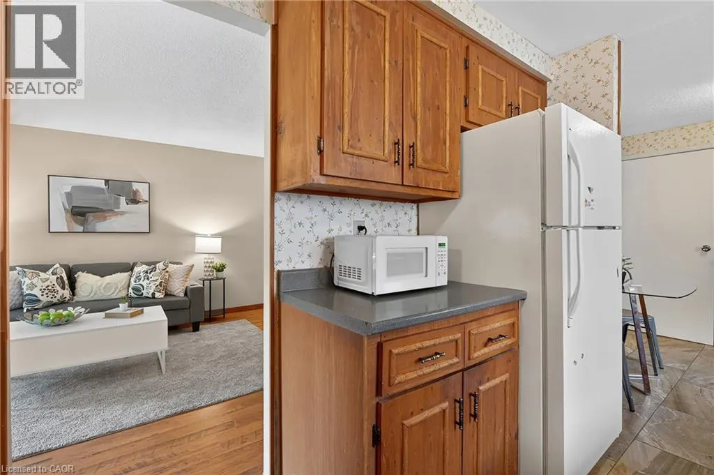 73 NORTHVIEW HEIGHTS Drive