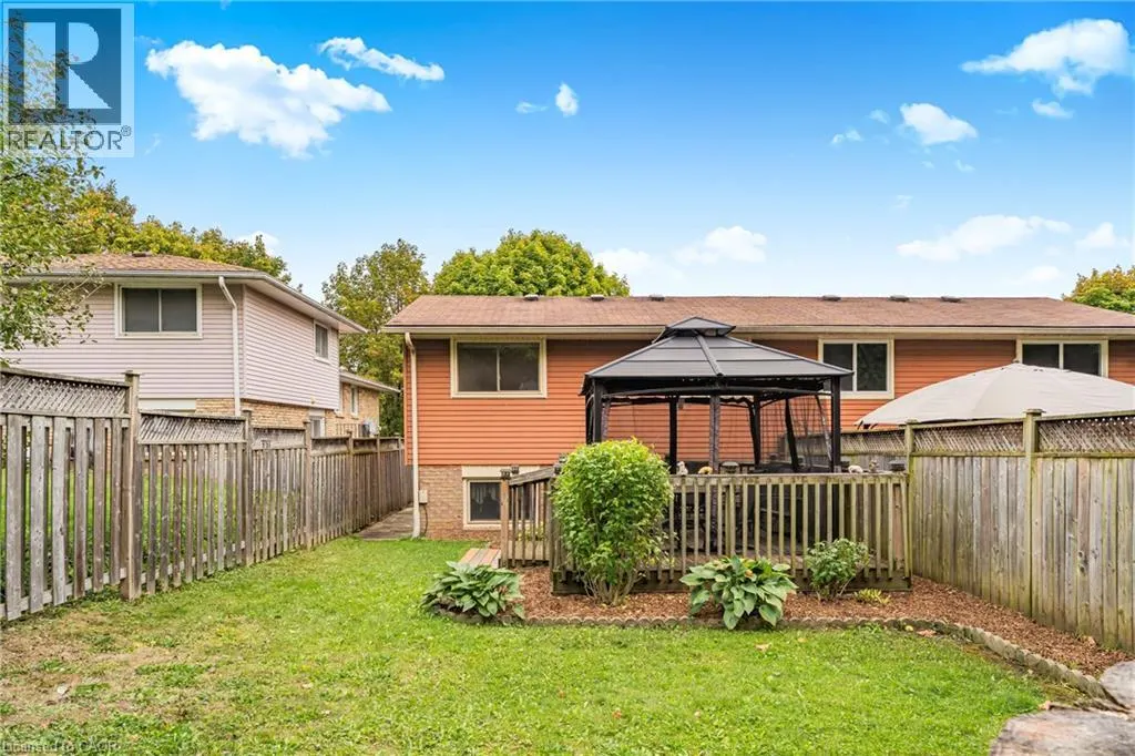 73 NORTHVIEW HEIGHTS Drive