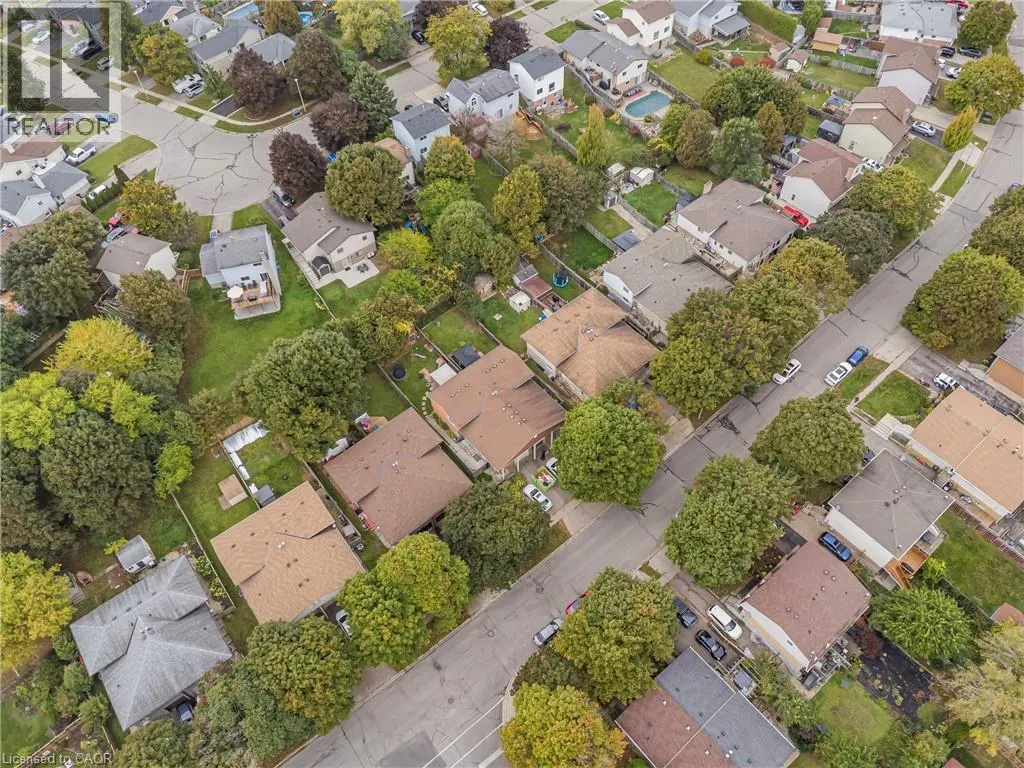 73 NORTHVIEW HEIGHTS Drive
