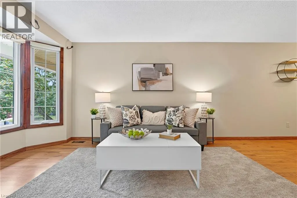 73 NORTHVIEW HEIGHTS Drive