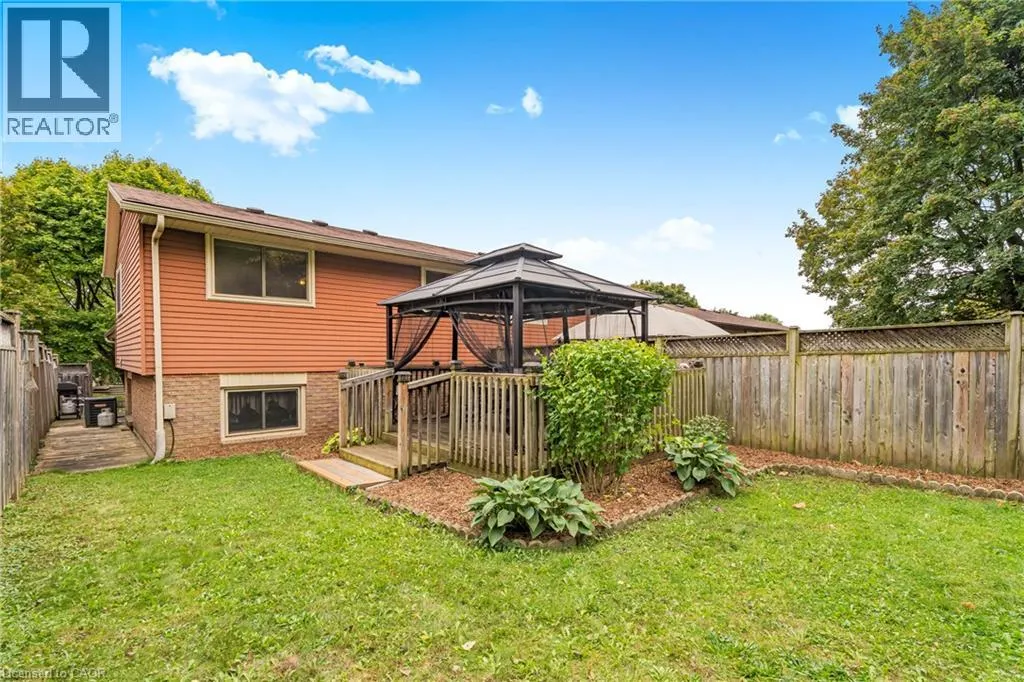 73 NORTHVIEW HEIGHTS Drive