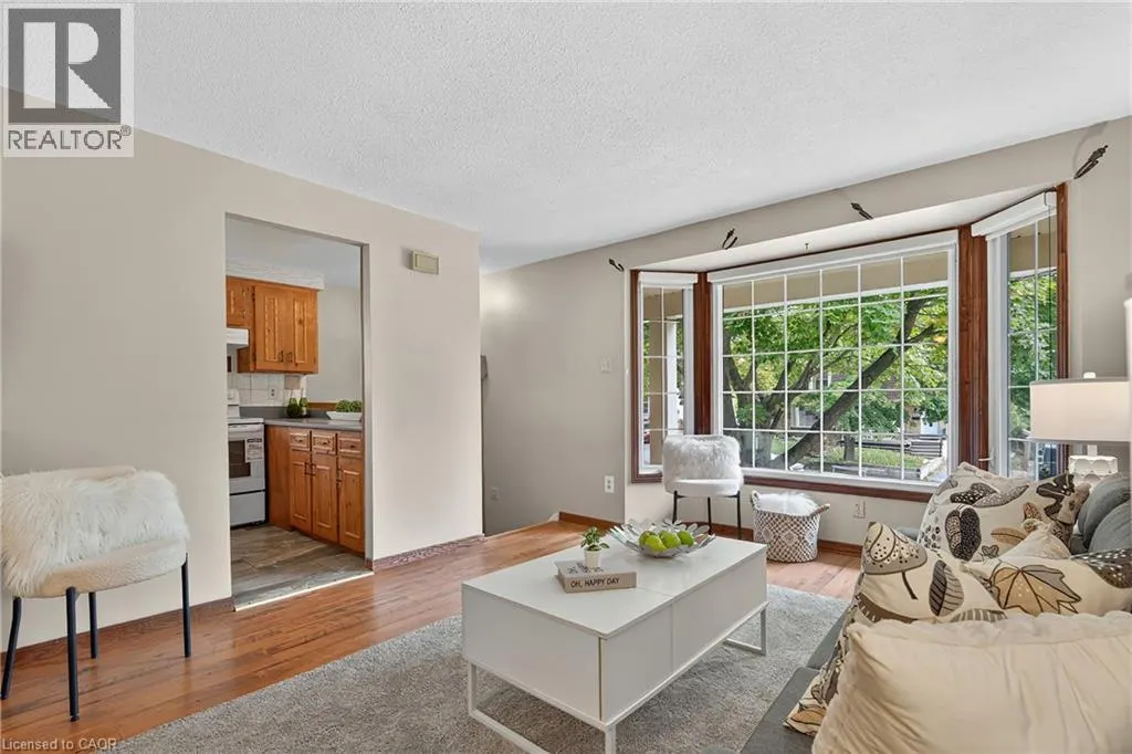 73 NORTHVIEW HEIGHTS Drive