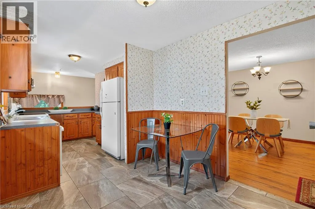 73 NORTHVIEW HEIGHTS Drive