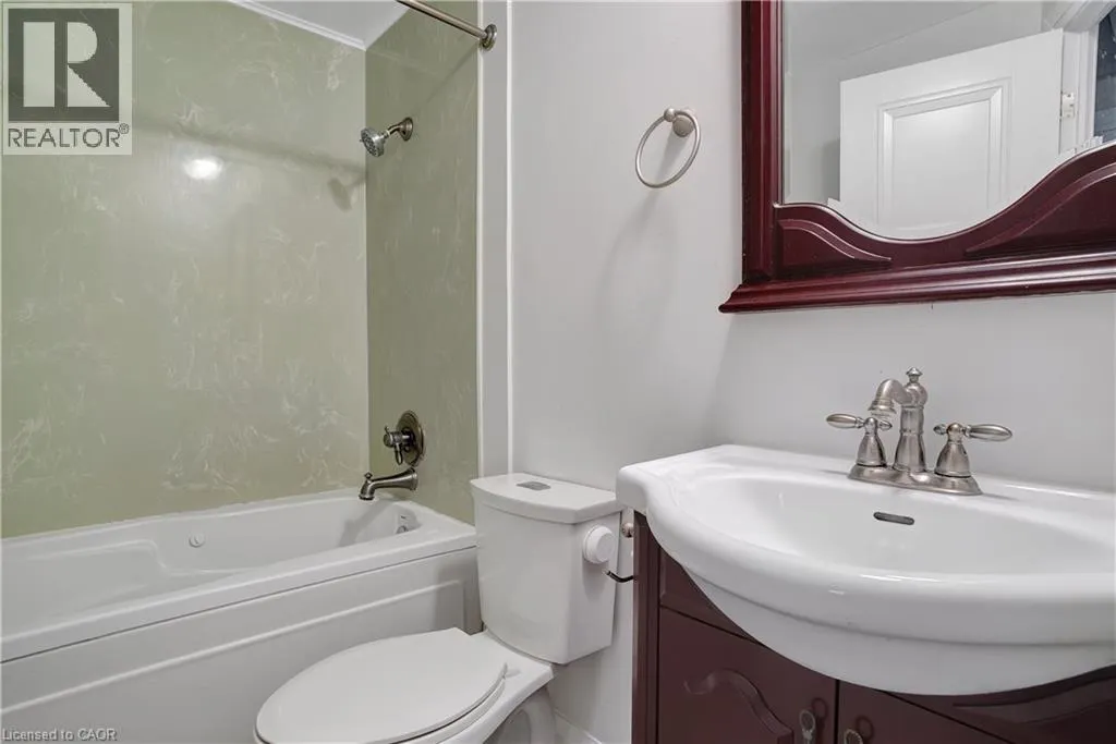 162 JANSEN Avenue Unit# 25, #25