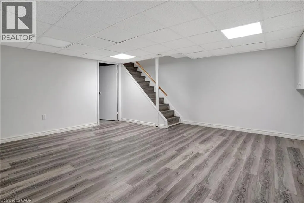 162 JANSEN Avenue Unit# 25, #25