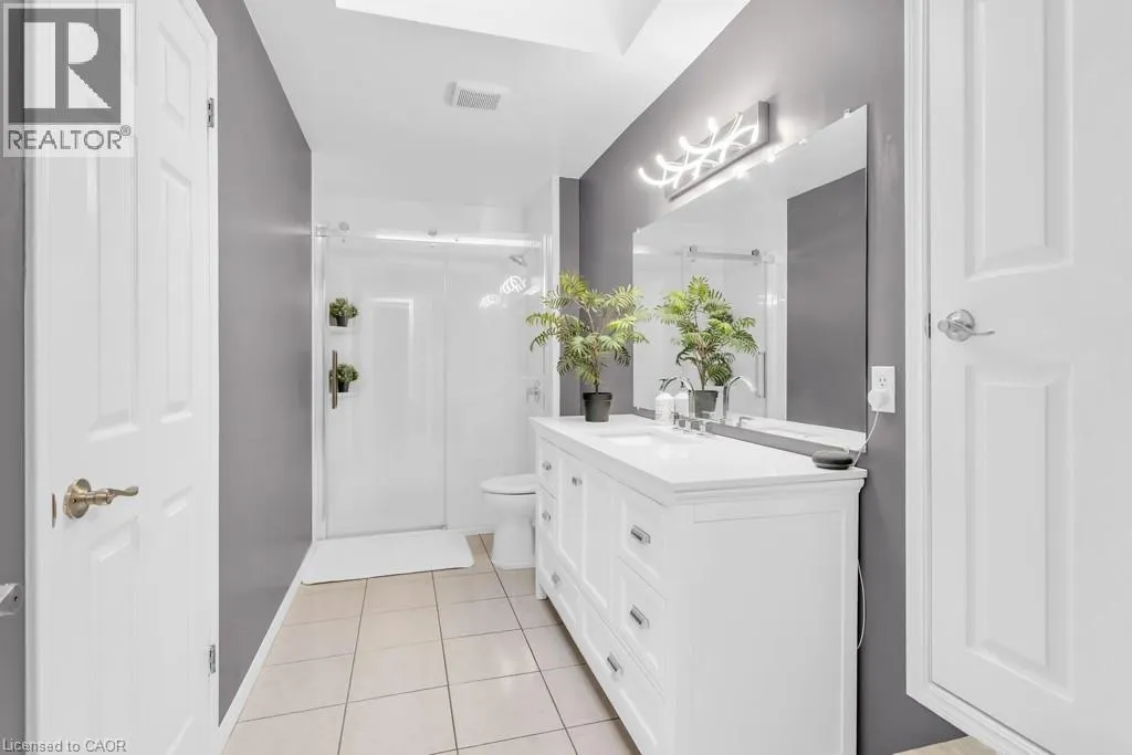 123 JOHN DAVIES Drive