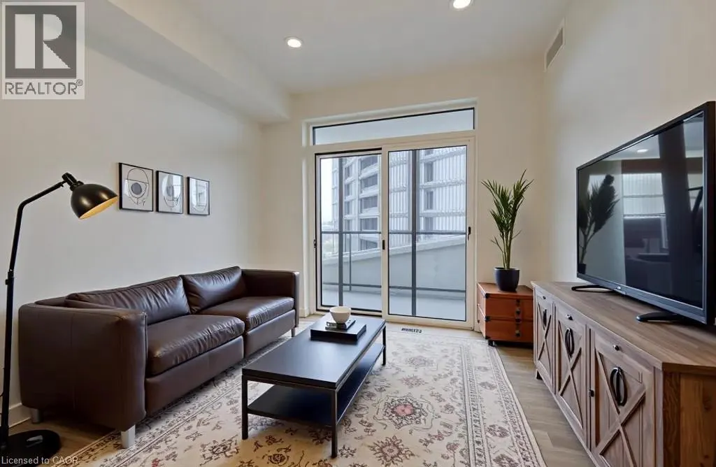25 WELLINGTON Street S Unit# 1708, #1708