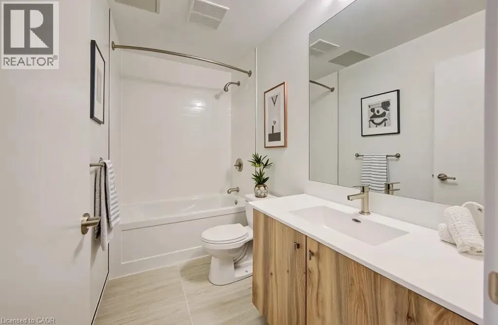 25 WELLINGTON Street S Unit# 1708, #1708