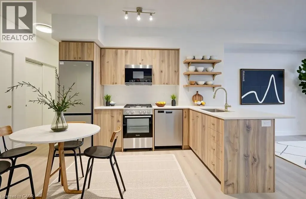 25 WELLINGTON Street S Unit# 1708, #1708