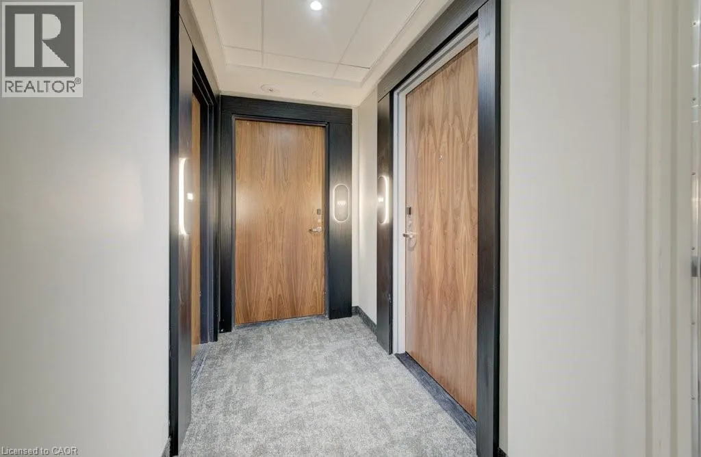 25 WELLINGTON Street S Unit# 1708, #1708