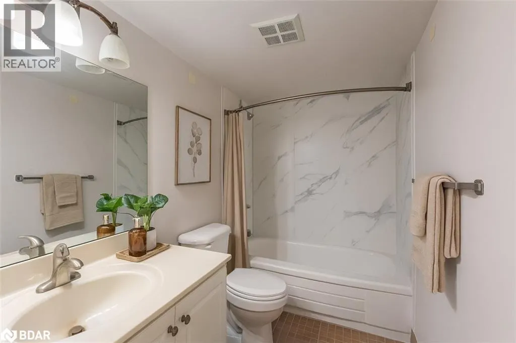 45 CARLTON Street Unit# PH11, #PH11