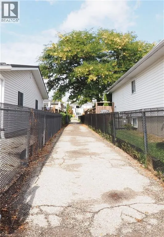 51 MEMORY Lane