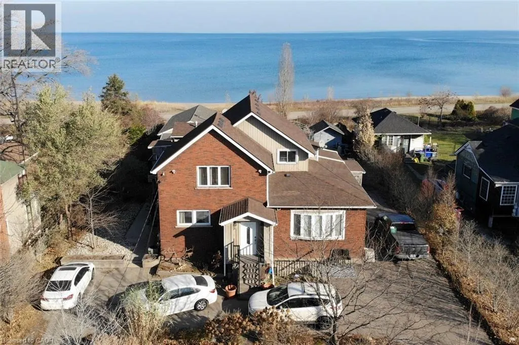 645 BEACH Boulevard