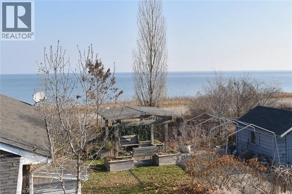 645 BEACH Boulevard