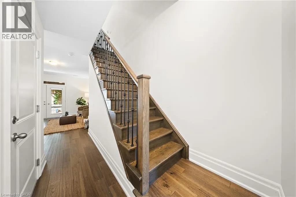 111 WILSON Street E Unit# 7, #7
