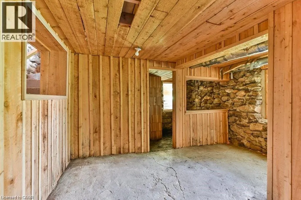 2724 RIVER Road